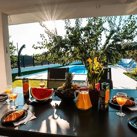Villa Margita *